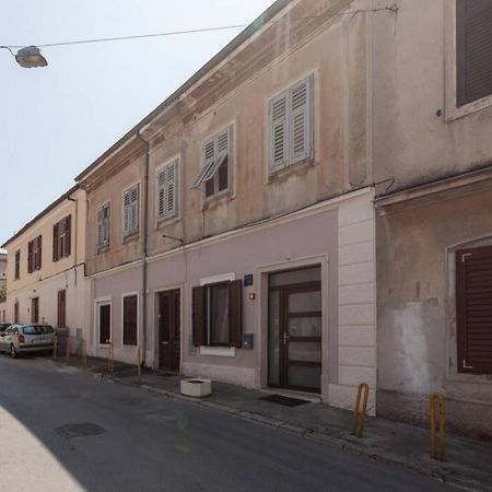 Apartman Luna Apartment Pula Exterior photo